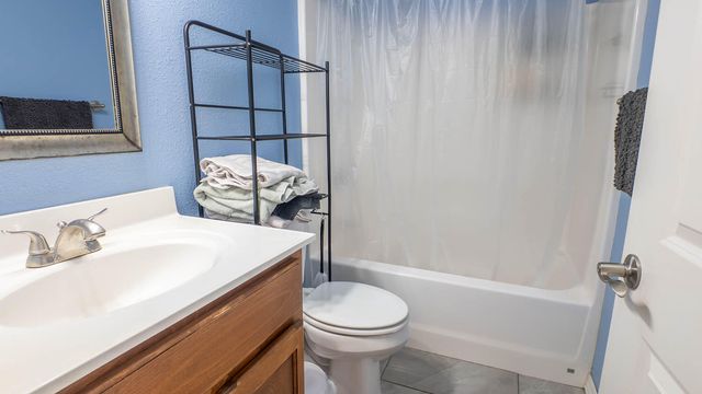 404 County Road 309, Alton, MO 65606