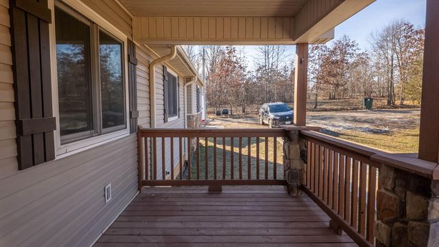 404 County Road 309, Alton, MO 65606