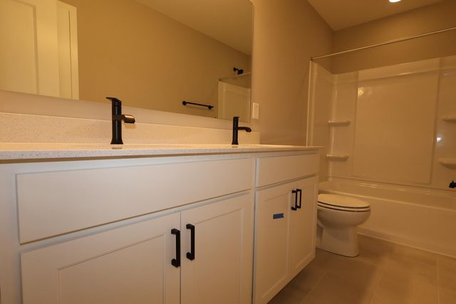 1484 Speedliner Drive, Plain City, OH 43064