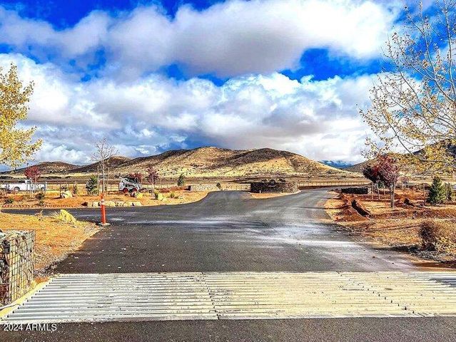 10196 E Songbird Lot Way 18, Prescott Valley, AZ 86315