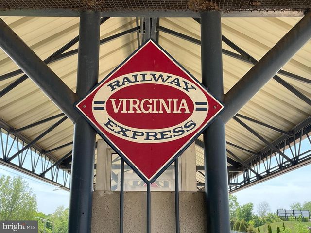 9073 ALEXANDER WAY, Manassas Park, VA 20111