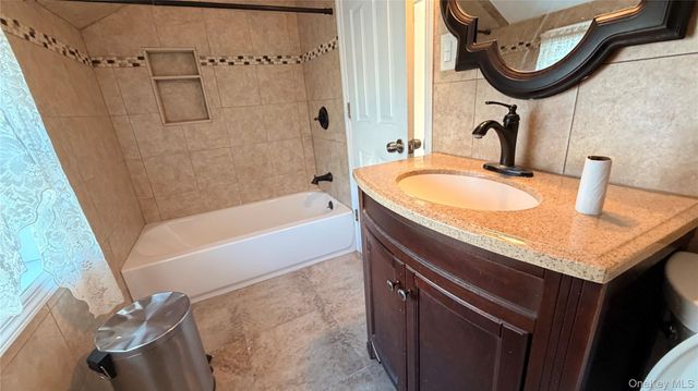 185 Weir Street, Hempstead, NY 11550