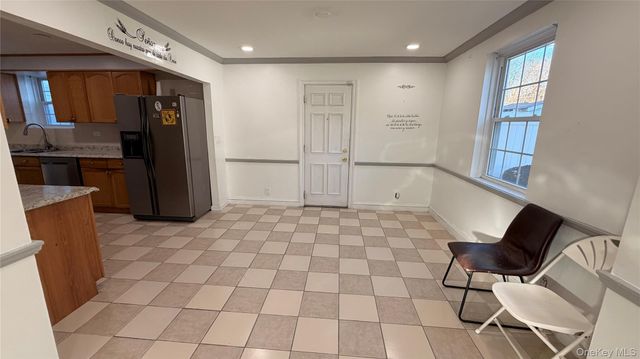 185 Weir Street, Hempstead, NY 11550