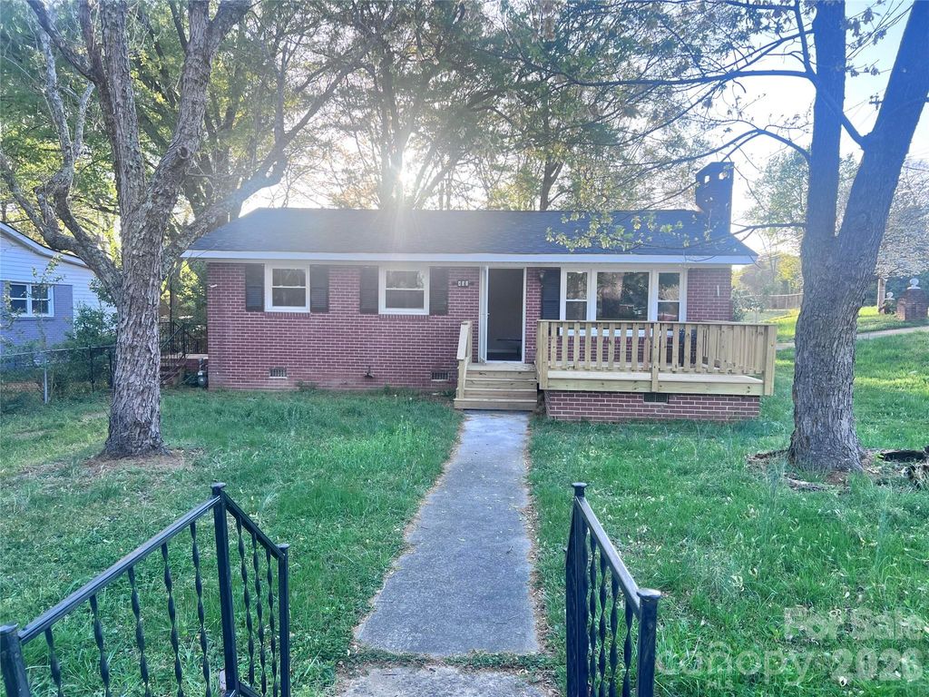 400 Chatham Avenue, Gaffney, SC 29340