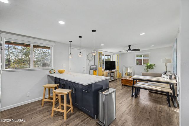 2924 N Venice Avenue, Tucson, AZ 85712