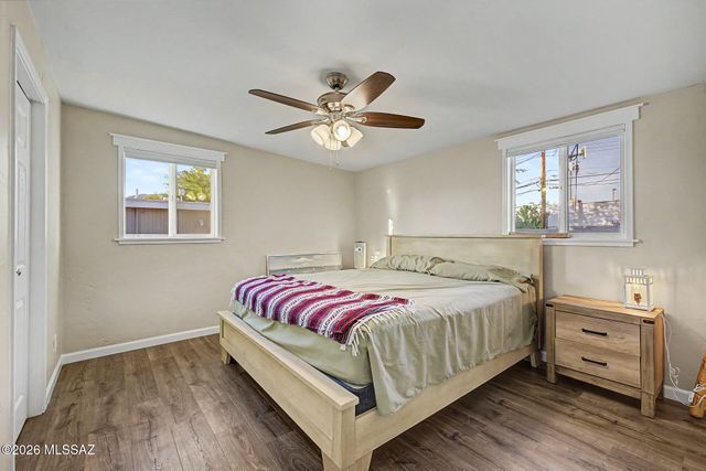 2924 N Venice Avenue, Tucson, AZ 85712