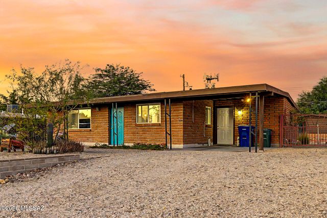 2924 N Venice Avenue, Tucson, AZ 85712