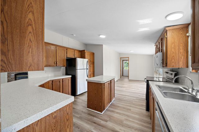 16482 Pisces Road, Conroe, TX 77306