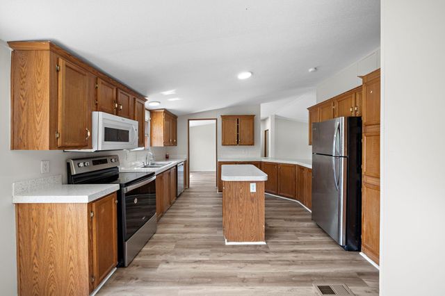 16482 Pisces Road, Conroe, TX 77306