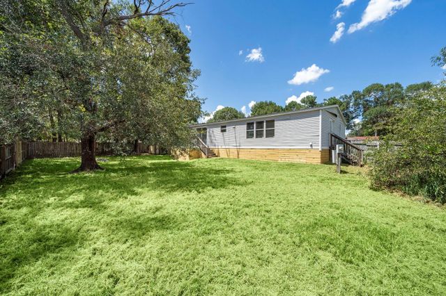 16482 Pisces Road, Conroe, TX 77306
