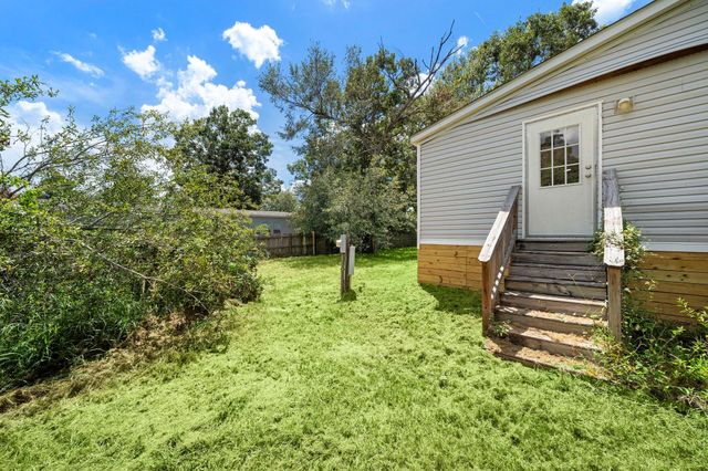 16482 Pisces Road, Conroe, TX 77306