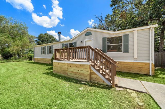 16482 Pisces Road, Conroe, TX 77306