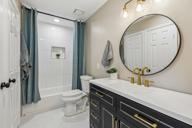 2604 Helen Lane, Mesquite, TX 75181