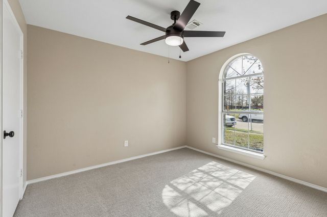 2604 Helen Lane, Mesquite, TX 75181