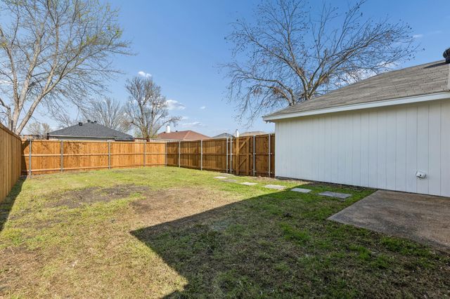 2604 Helen Lane, Mesquite, TX 75181