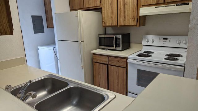 260 El Dorado Boulevard 2607, Houston, TX 77598