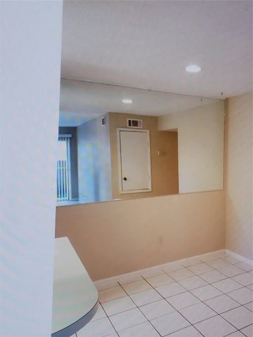 260 El Dorado Boulevard 2607, Houston, TX 77598