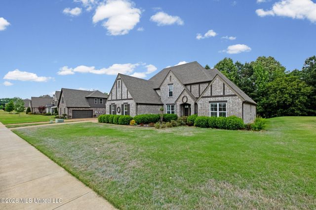 14685 Saint Charles Drive, Olive Branch, MS 38654
