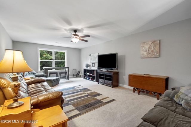 14685 Saint Charles Drive, Olive Branch, MS 38654
