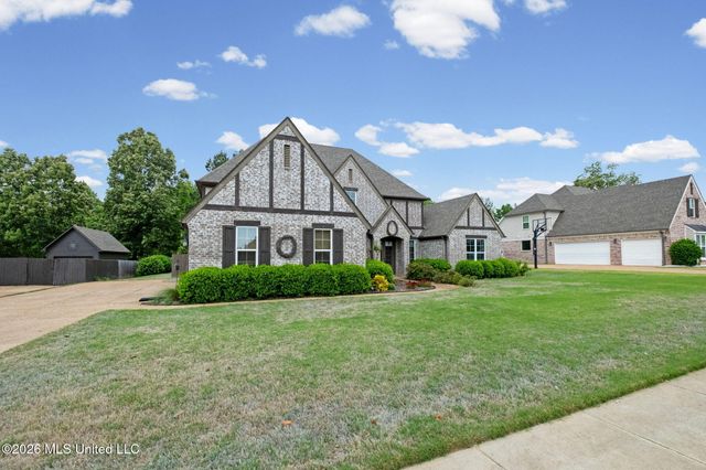 14685 Saint Charles Drive, Olive Branch, MS 38654