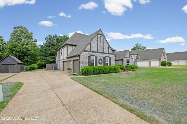 14685 Saint Charles Drive, Olive Branch, MS 38654