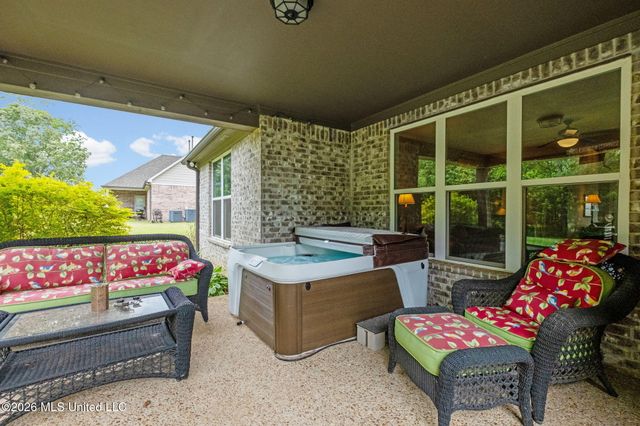 14685 Saint Charles Drive, Olive Branch, MS 38654