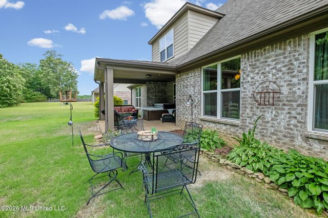 14685 Saint Charles Drive, Olive Branch, MS 38654
