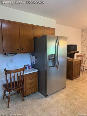 6096 Pebbleshire Drive, Grand Blanc Charter Township, MI 48439