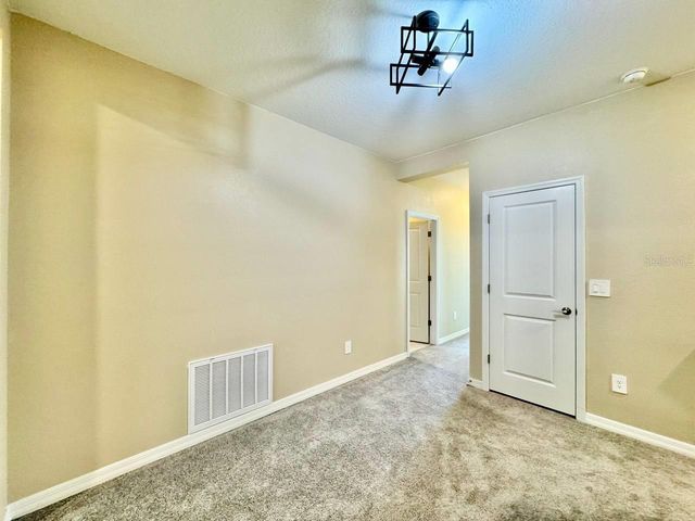 10809 FOWLERS BLUFF COURT, Tampa, FL 33647