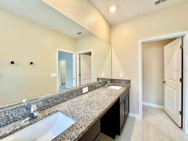 10809 FOWLERS BLUFF COURT, Tampa, FL 33647