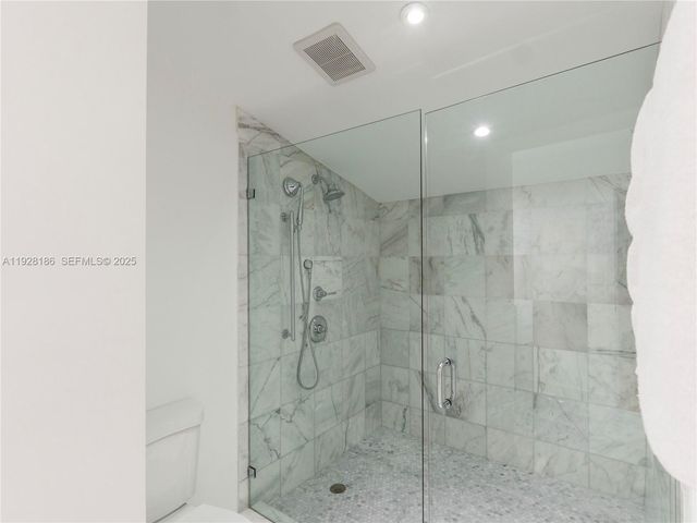 317 Bayberry Dr, Plantation, FL 33317