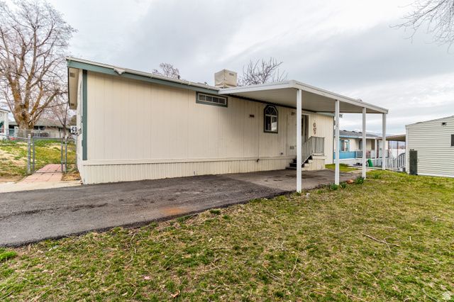 58 SUNSET, Layton, UT 84041