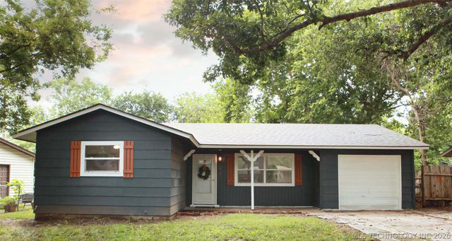 218 W Portland Street, Sapulpa, OK 74066