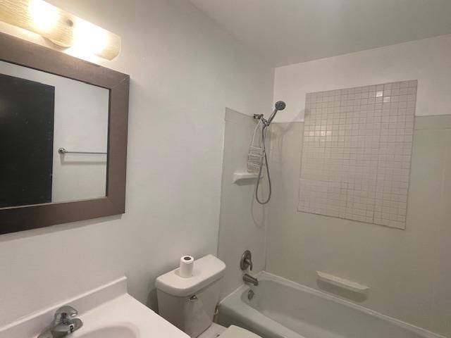 1873-1875 E Post Road, Beloit, WI 53511