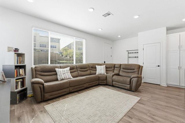 808 Mateo Street 6, Chula Vista, CA 91911