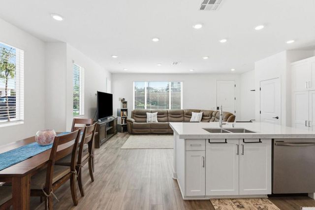 808 Mateo Street 6, Chula Vista, CA 91911