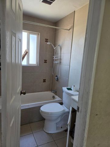 6404 Romack Cir, Sacramento, CA 95822
