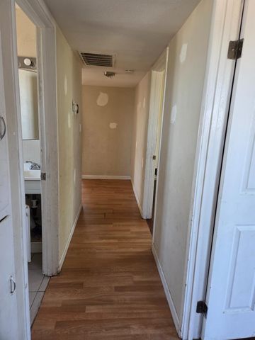 6404 Romack Cir, Sacramento, CA 95822