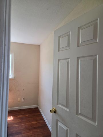 6404 Romack Cir, Sacramento, CA 95822