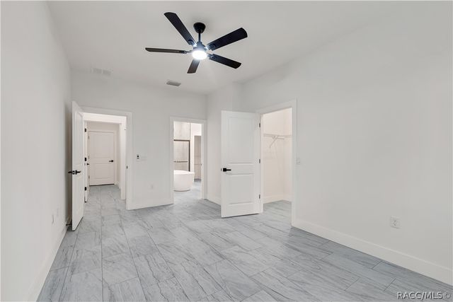 1115 W Cary Drive, Citrus Springs, FL 34434