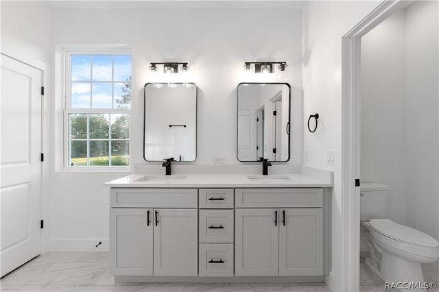1115 W Cary Drive, Citrus Springs, FL 34434
