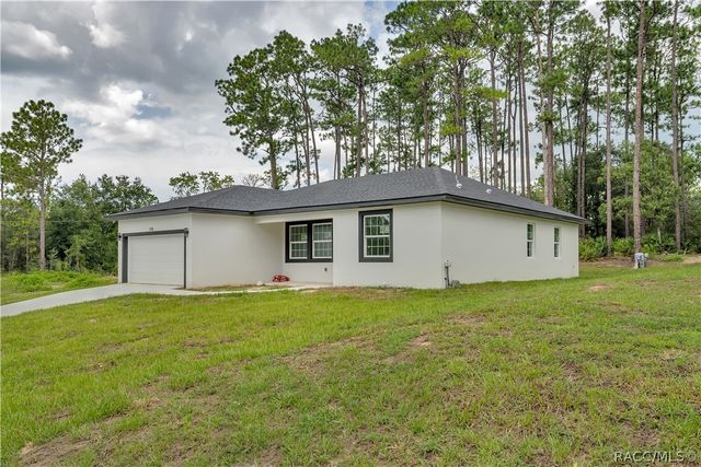 1115 W Cary Drive, Citrus Springs, FL 34434