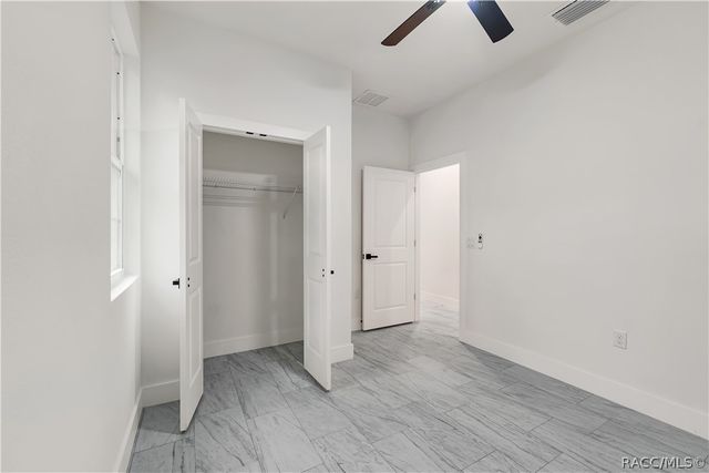 1115 W Cary Drive, Citrus Springs, FL 34434