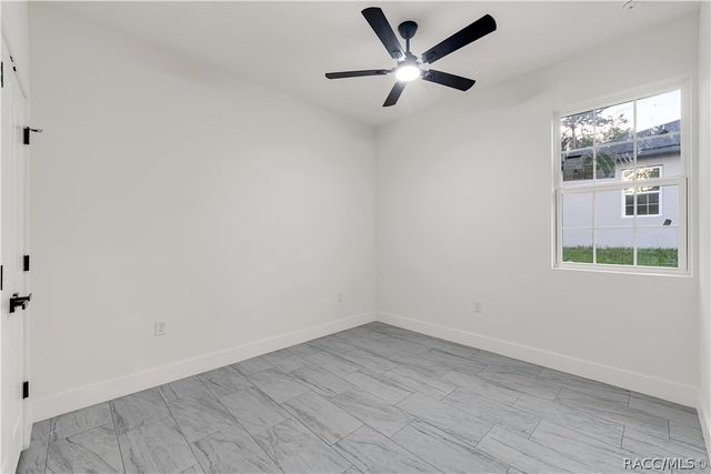 1115 W Cary Drive, Citrus Springs, FL 34434