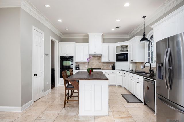 44334 Taylor Sheets Rd, St Amant, LA 70774
