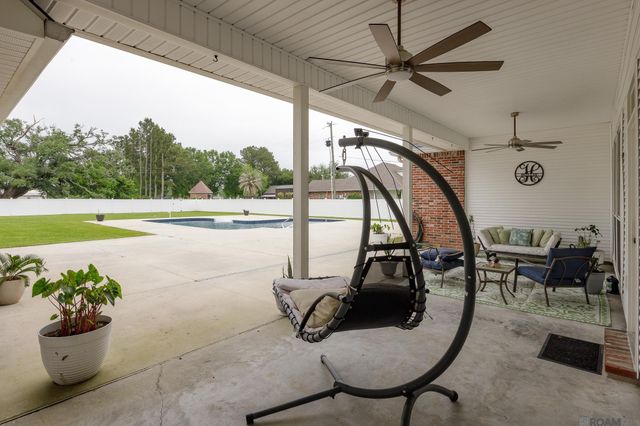 44334 Taylor Sheets Rd, St Amant, LA 70774