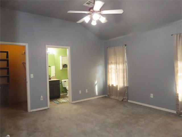 304 SW 44th Street, Moore, OK 73160