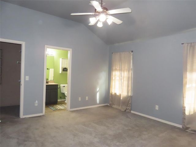 304 SW 44th Street, Moore, OK 73160