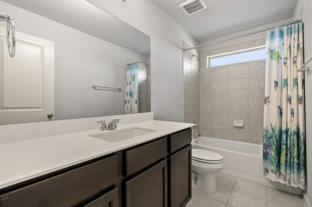 321 Arabian Colt DR, Georgetown, TX 78626