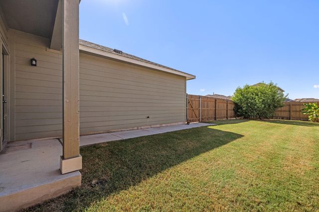 321 Arabian Colt DR, Georgetown, TX 78626